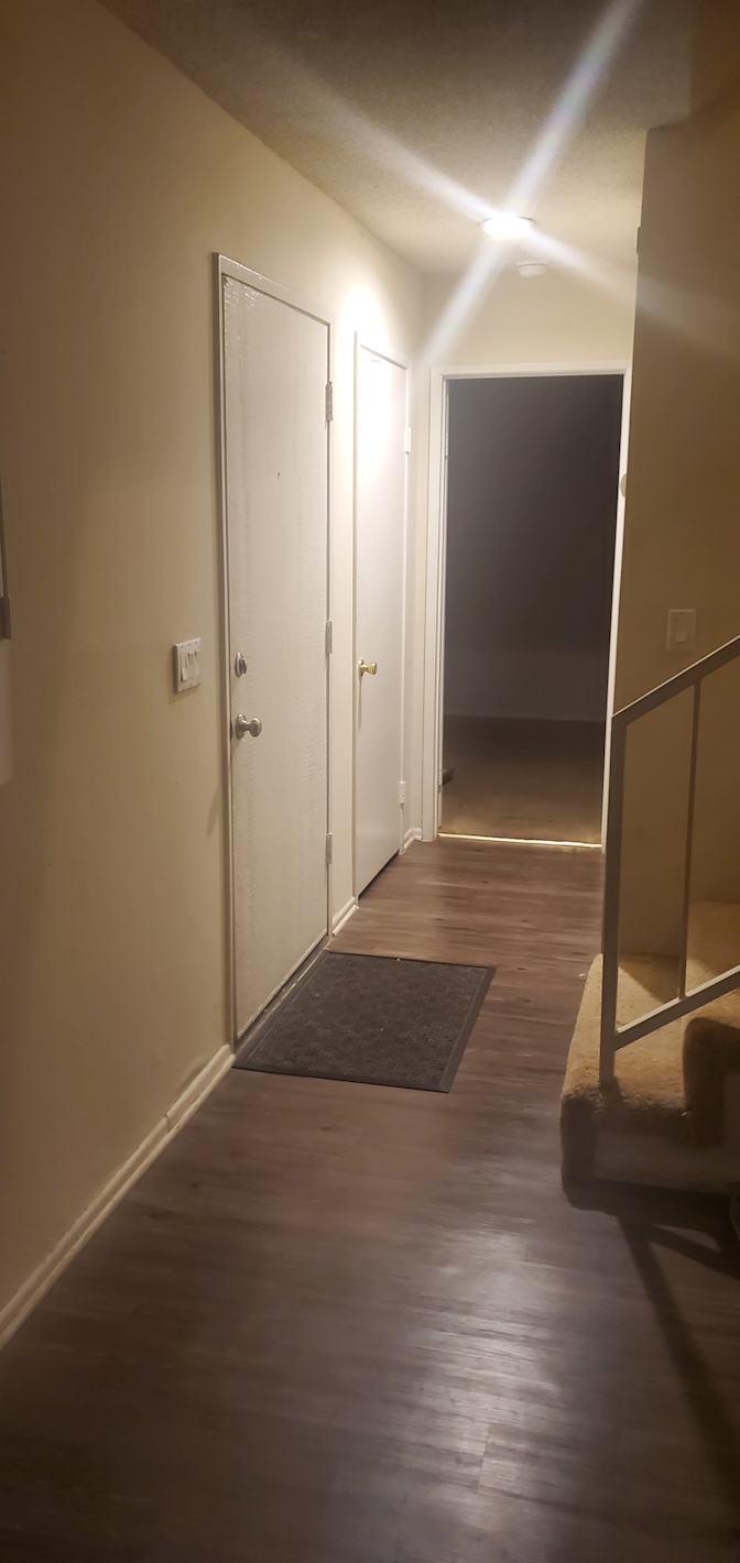 Luis's room
