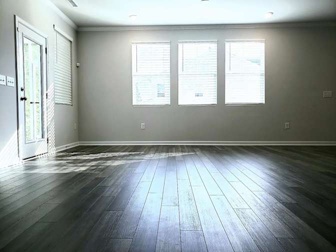 Alcove Rooms's room