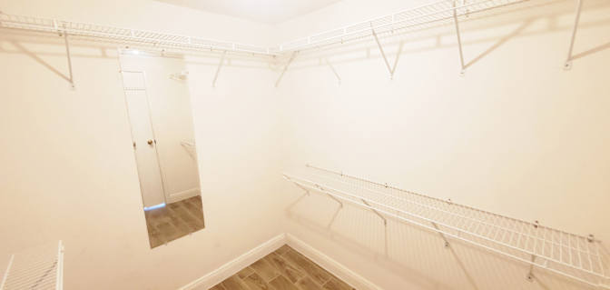Jason Bryan, Realtor's room