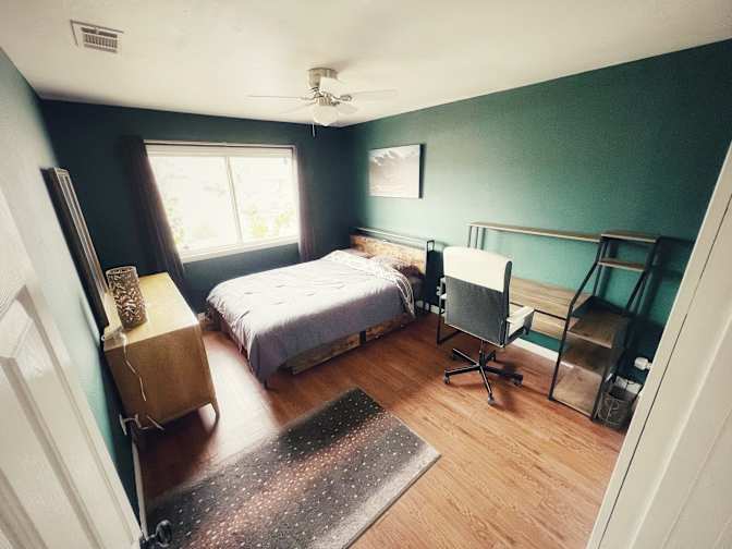 Rachel's room