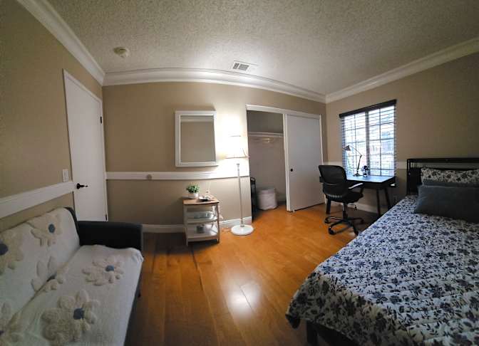 Valerie Ubay's room