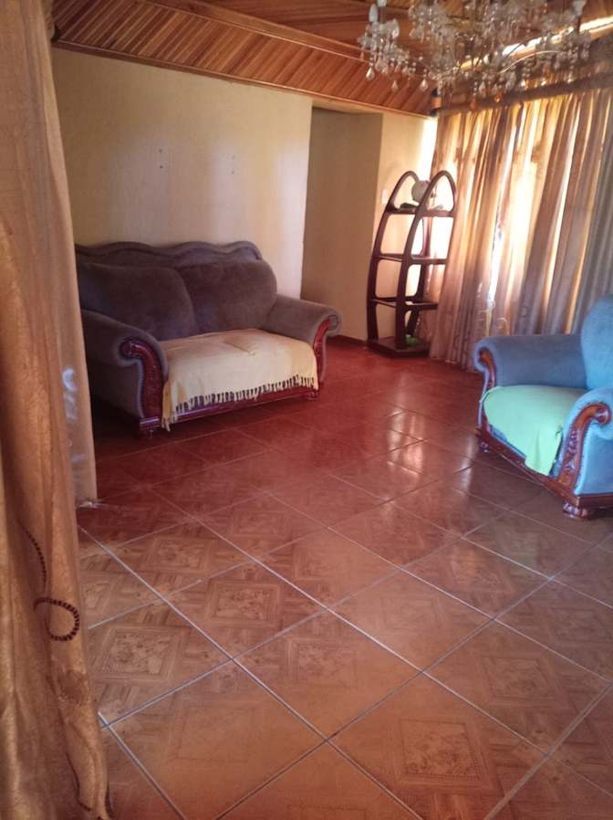 Ayi Phalane's room