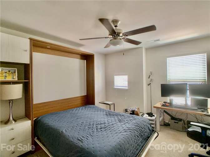 Alcove Rooms's room
