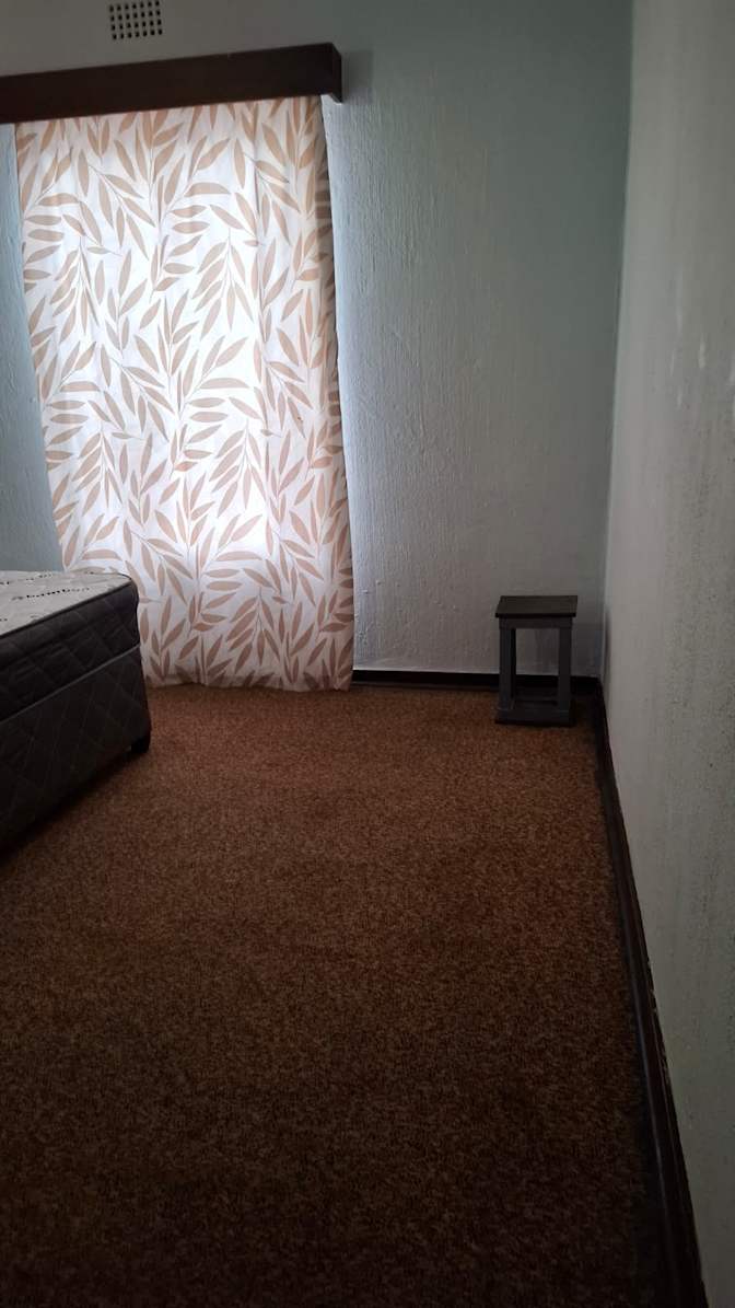 Antoinette's room