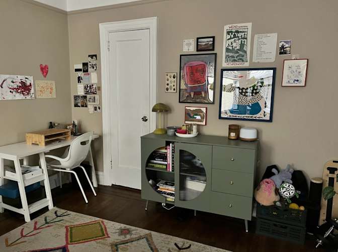 Megan Seldon's room