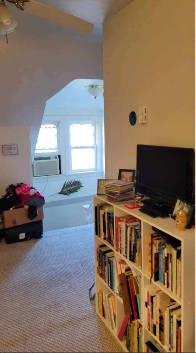 Aerielle's room