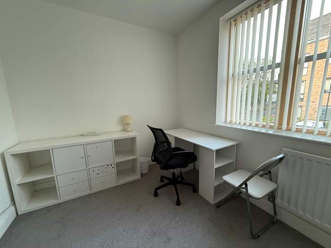 Anto Shan's room