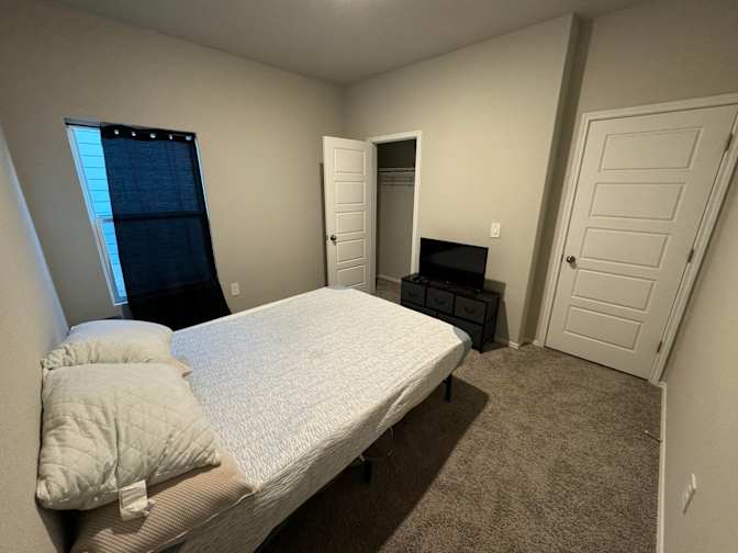 Summer's room