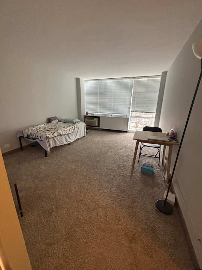 Jishy's room