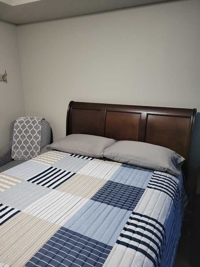 Mark's room