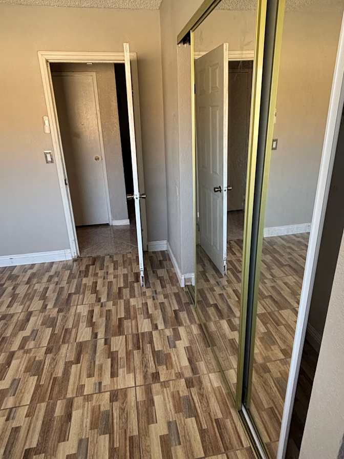 Ricardo's room