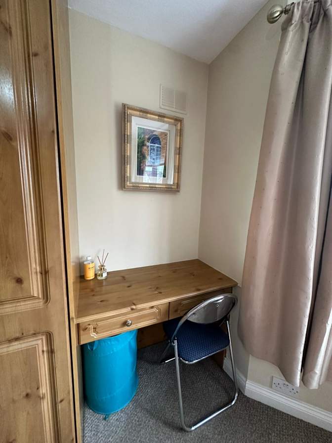 Sharon Styles's room