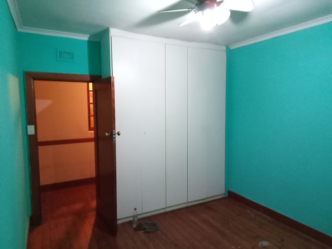 Max's room