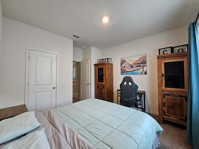 William's room