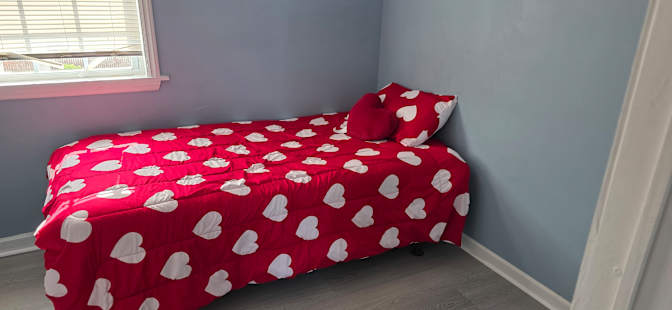 Mohammad's room