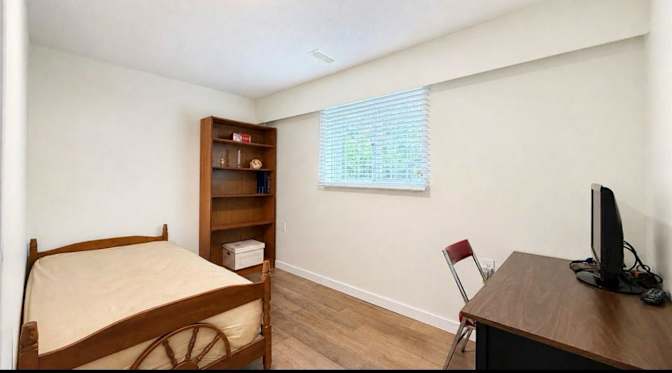 Jenny's room