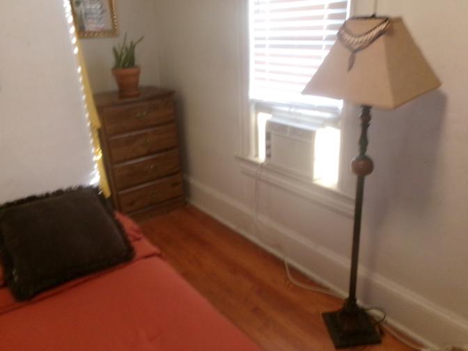 DONALD C MUSE's room