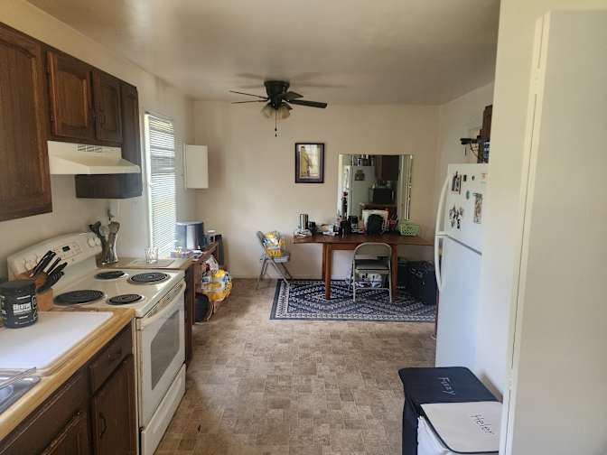 jason tyler's room