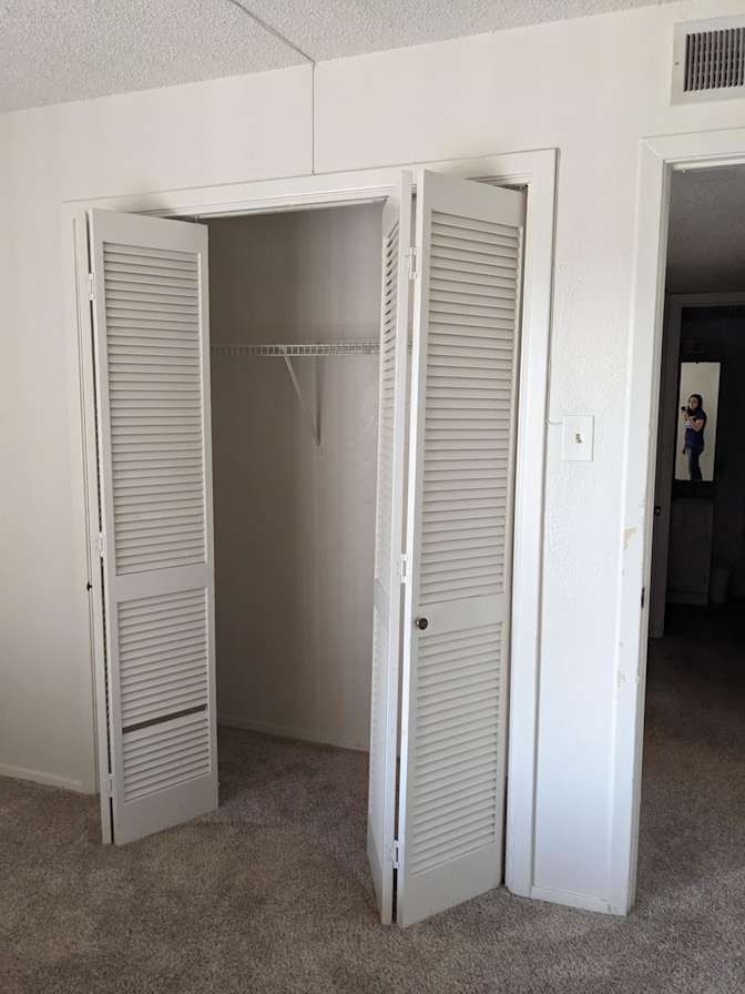 Iny's room