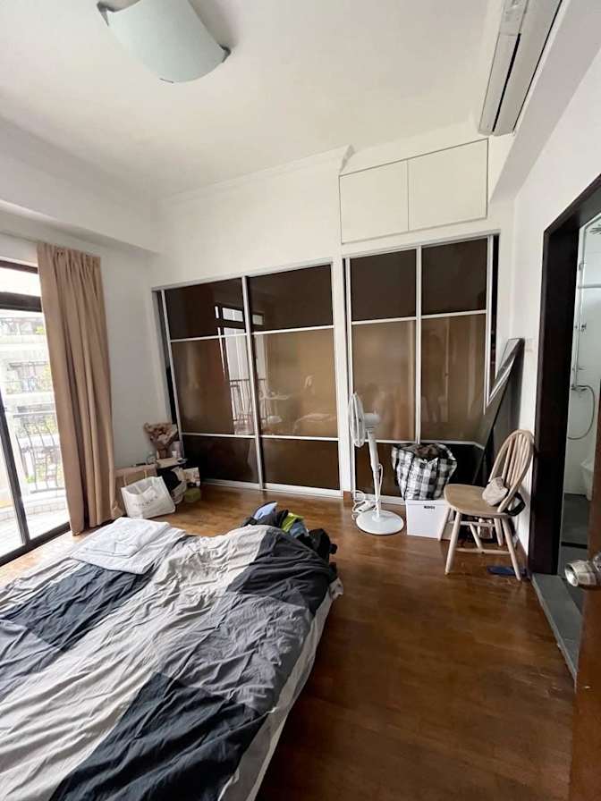 liy's room