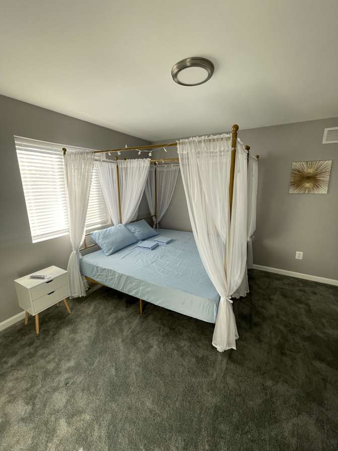 PadSplit's room