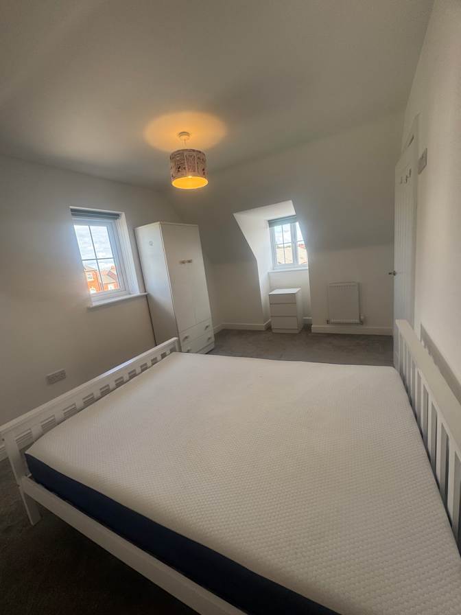R's room