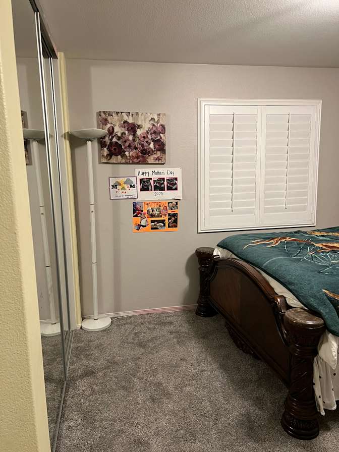 Zinaida's room