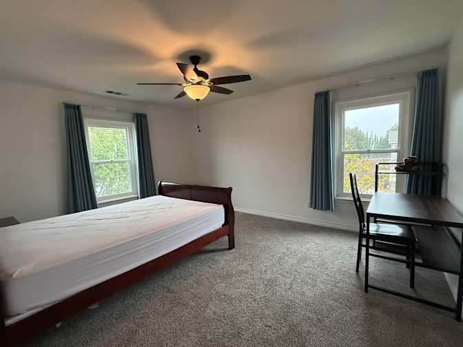 Alma medel's room