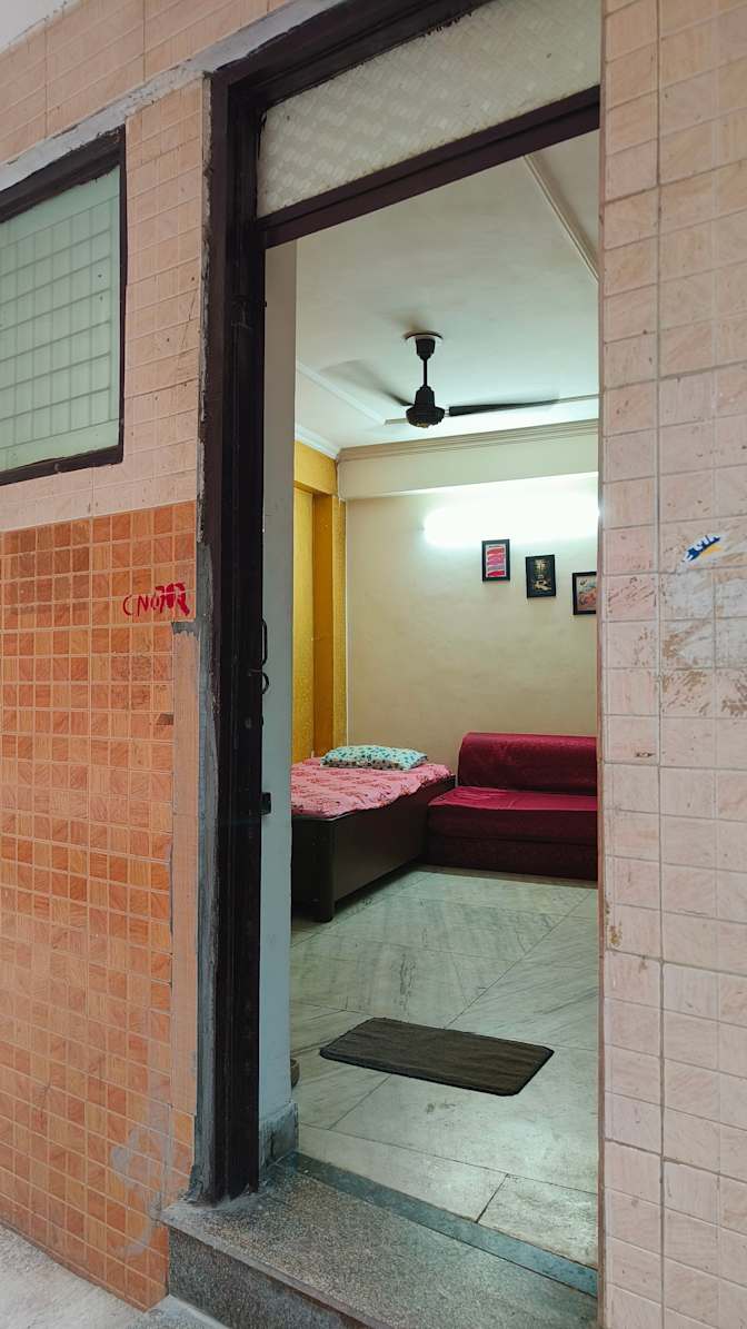 Meraz's room
