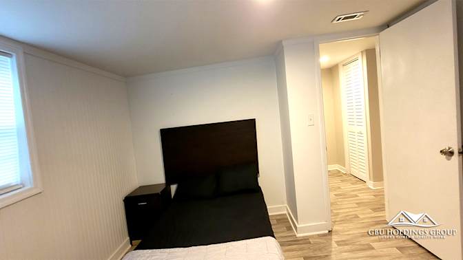GBU Holdings Group's room