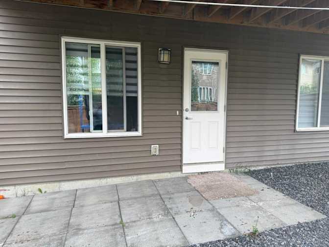 Jasmeen Bajwa's room