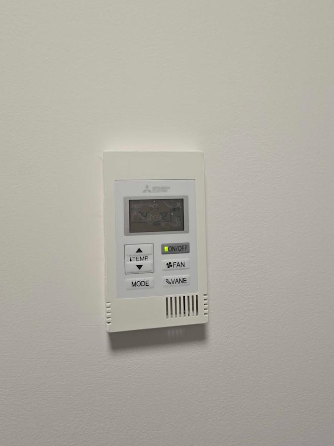 Tolobi Rental's room