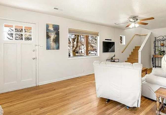 Kevin Daniel's room