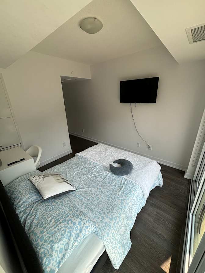 Innova's room