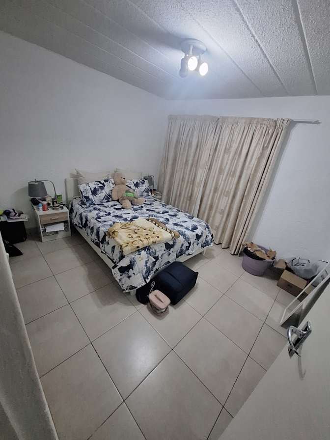 Sibo's room