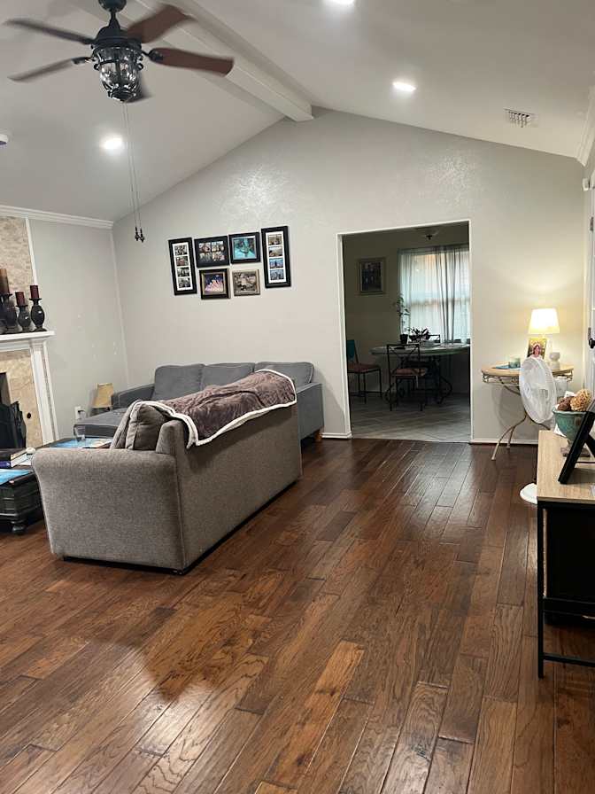 Veronica's room