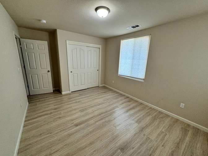 Dale's room