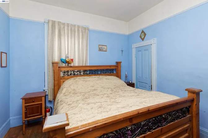 Ruth's room