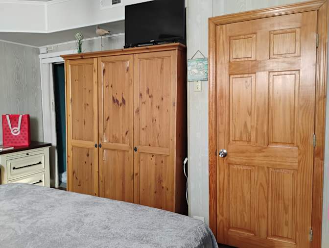 Craig's room