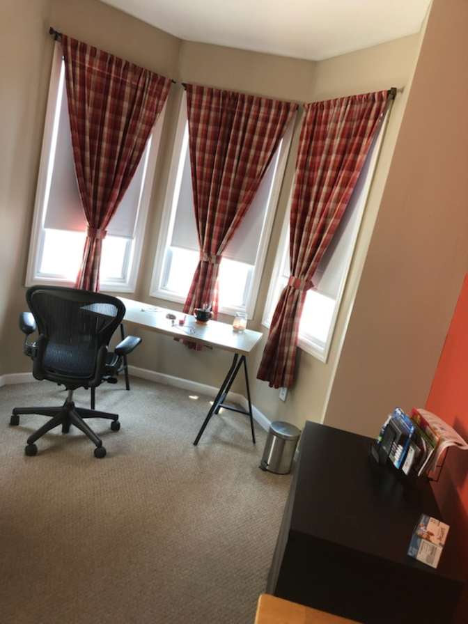 Thomas's room
