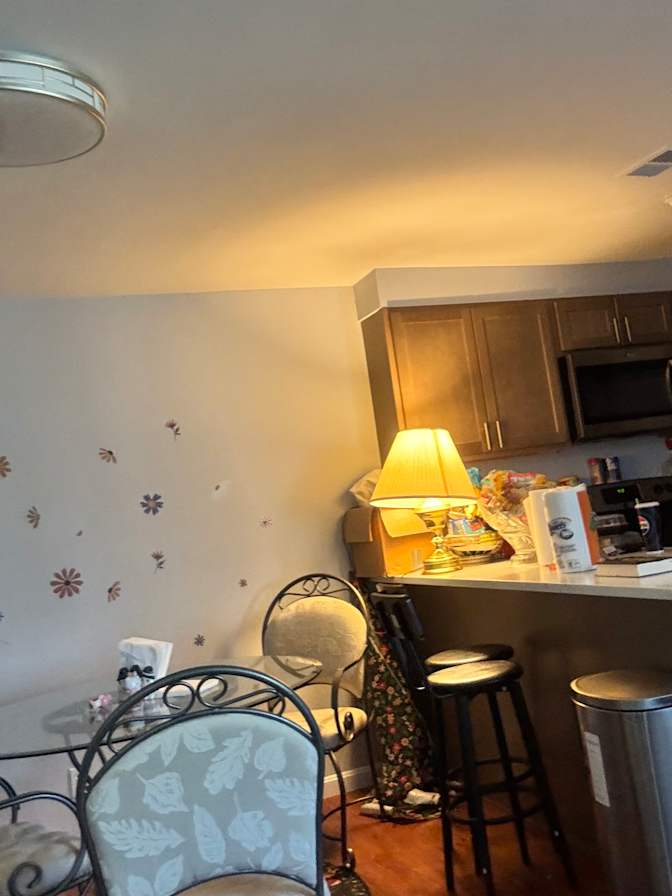 Kasandra's room