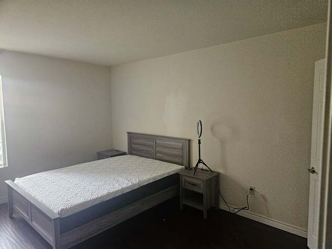 Elvin's room