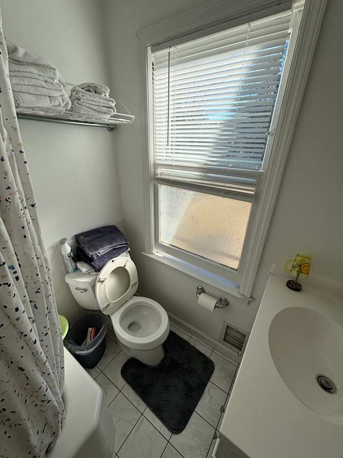 Sungmin Joh's room