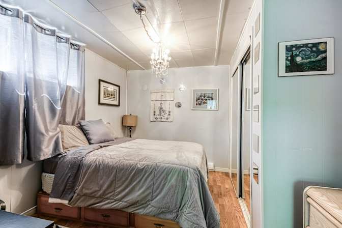 Attam's room