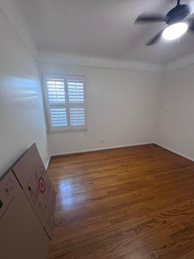 amanda gonzales's room