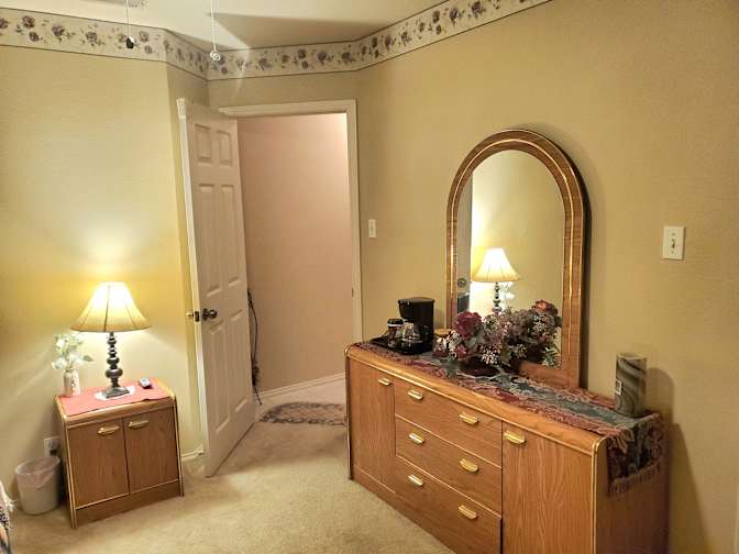 Jennifer's room