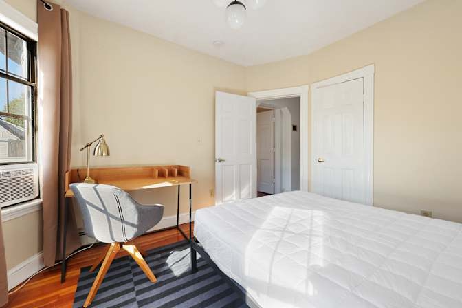 Sam June's room