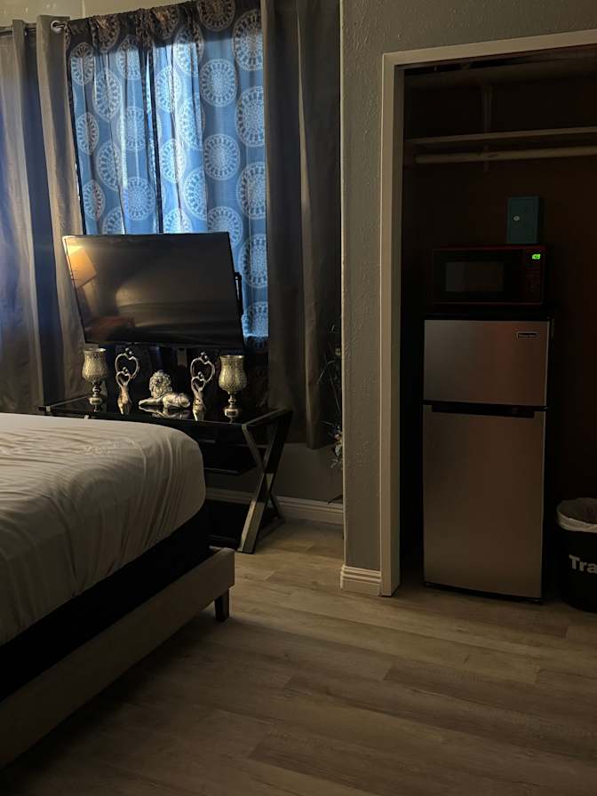 Jarrell's room