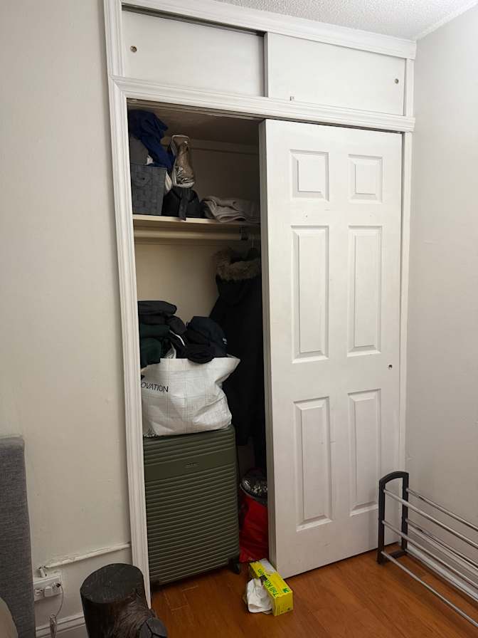 Lois's room