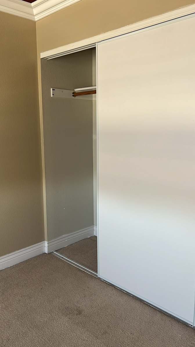 Jose's room